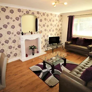 - Boswell - Large Balcony & Parking - 2 Bedrooms - Close To Town & Racecourse Doncaster